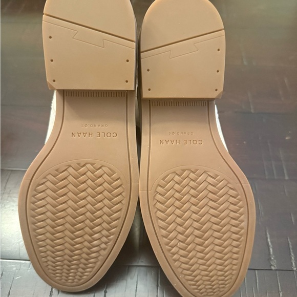 Cole Haan Ramona Elegant Cream Ankle Boots Sz 6.5 NWOB - Picture 4 of 6